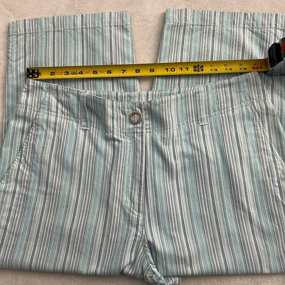 Liz Claiborne Michaela Blue Pinstripe 100% Cotton Capri Pants, Size 12 - Picture 12 of 16